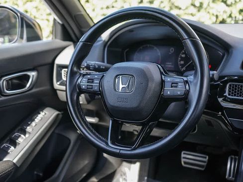 Used 2023 Honda Civic Sport image 14