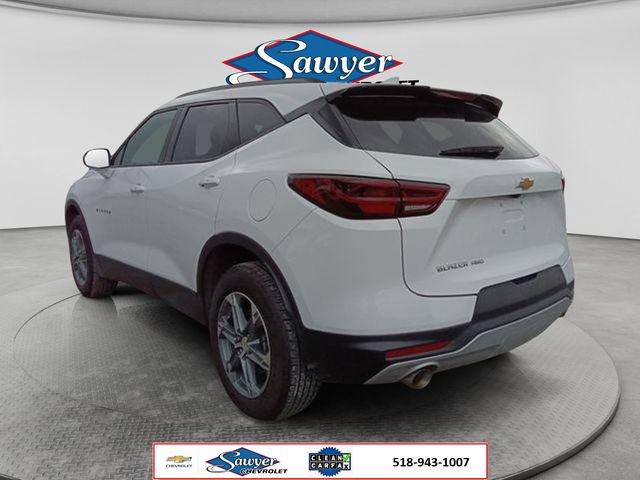 Used 2024 Chevrolet Blazer LT w/ Convenience Package AWD/4WD image 3