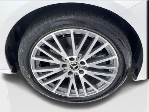 Used 2025 Mercedes-Benz CLA 250 image 14