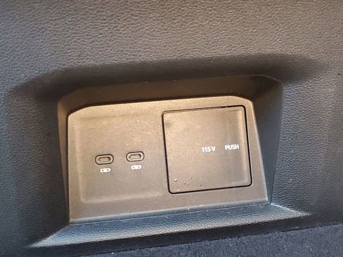 Used 2022 Volkswagen Atlas SE AWD/4WD image 14