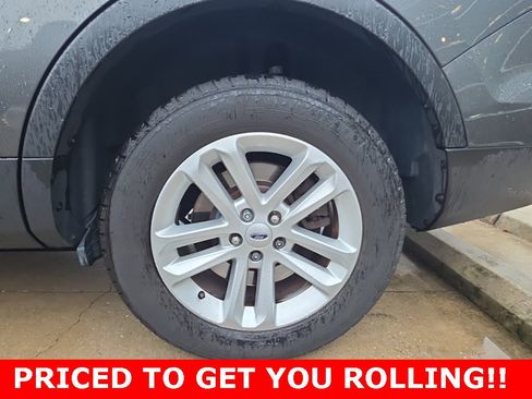 Used 2017 Ford Explorer XLT w/ Equipment Group 201A image 16