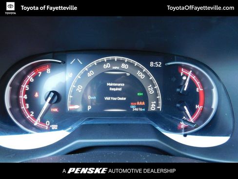 Used 2025 Toyota RAV4 XLE FWD image 11