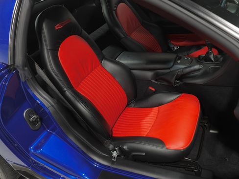 Used 2003 Chevrolet Corvette Z06 w/ Memory Package, 3 Drivers RWD image 50