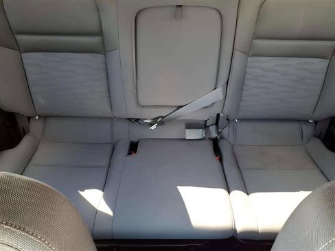 Used 2022 Nissan Frontier SV w/ Technology Package image 17