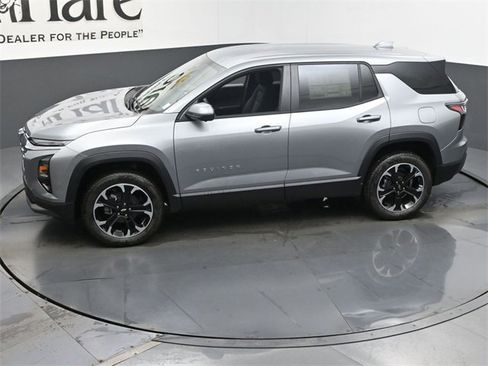 New 2026 Chevrolet Equinox LT w/ Safety and Technology Package image 36