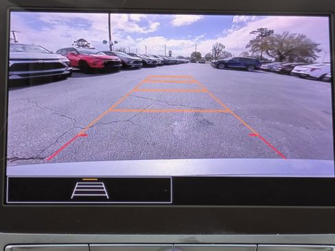 Used 2023 Chevrolet Malibu LT image 11