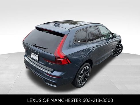 Used 2026 Volvo XC60 B5 Plus w/ Protection Package Premier image 6