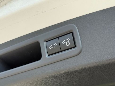 Certified 2025 Lexus RX 350 Premium w/ Accessory Package (Z1) FWD image 17