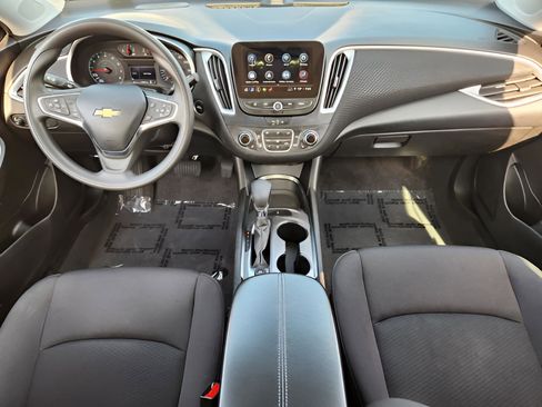 Used 2023 Chevrolet Malibu LT FWD image 22
