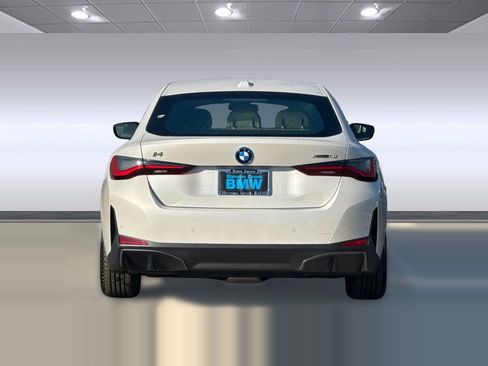 Used 2025 BMW i4 xDrive40i AWD/4WD image 10