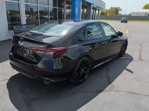 Used 2025 Honda Civic Sport image 6