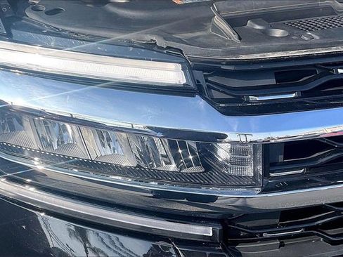 Certified 2023 Ford Expedition Limited image 30