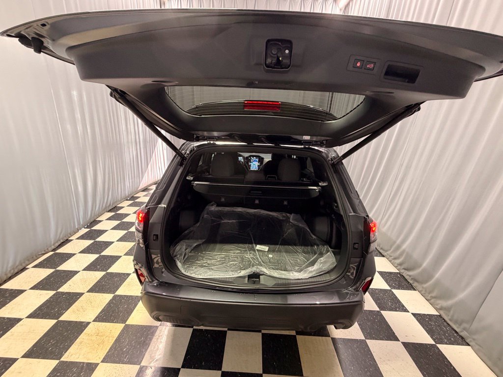 New 2026 Subaru Forester Touring AWD/4WD image 10