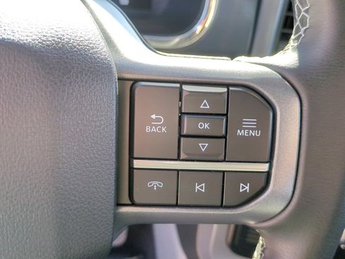 Used 2024 Ford F150 Lightning XLT image 17