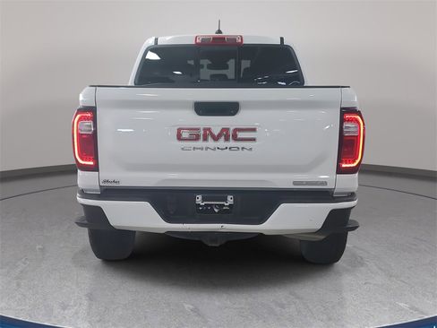 Used 2023 GMC Canyon Elevation w/ Convenience Package image 4
