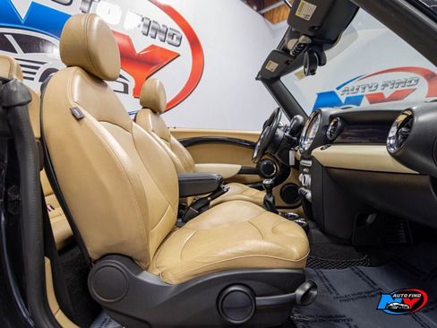 Used 2009 MINI Cooper Convertible image 22