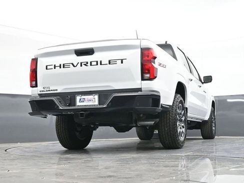 New 2025 Chevrolet Colorado Z71 image 36