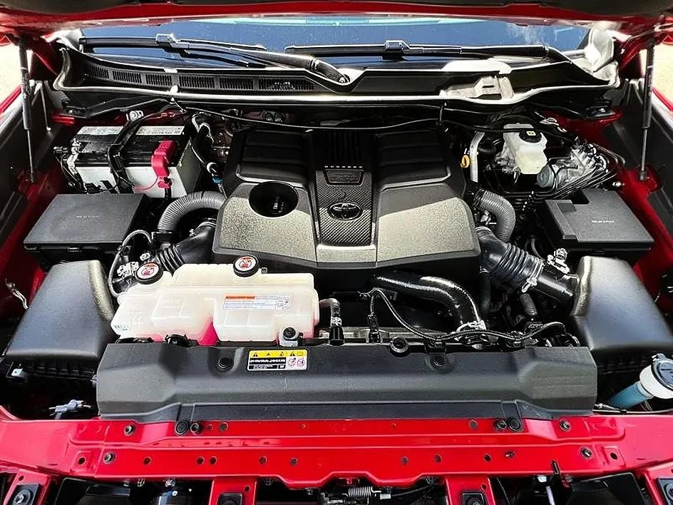 Used 2023 Toyota Tundra Limited AWD/4WD image 49