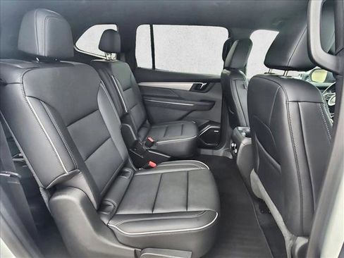Used 2026 Buick Enclave Preferred FWD image 20