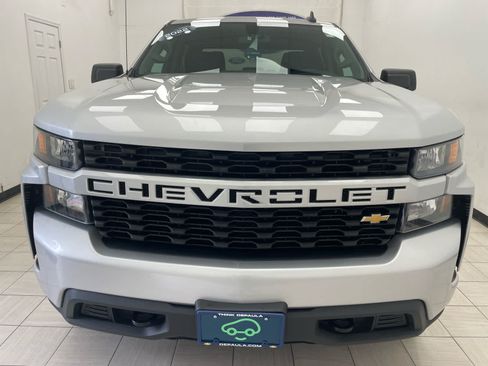 Used 2022 Chevrolet Silverado 1500 Custom AWD/4WD image 17