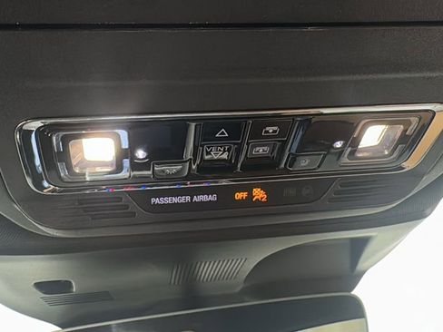 Used 2020 Lincoln Corsair Reserve image 31