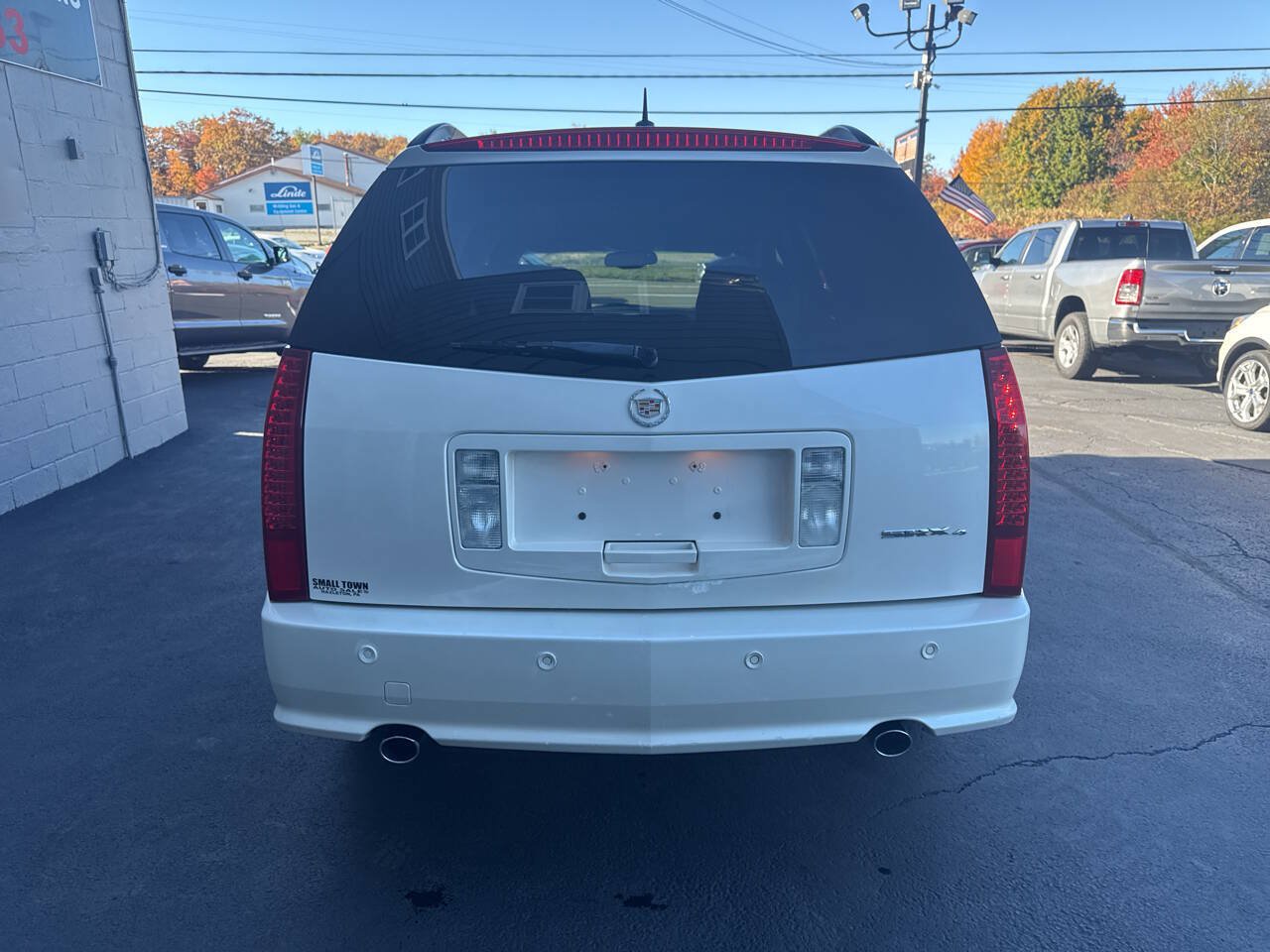 Used 2008 Cadillac SRX AWD w/ Utility Package image 7