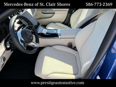 Used 2025 Mercedes-Benz C 300 4MATIC Sedan image 26