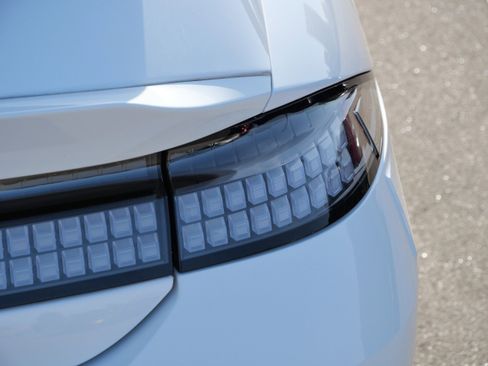 Certified 2023 Hyundai Ioniq 6 Limited image 17