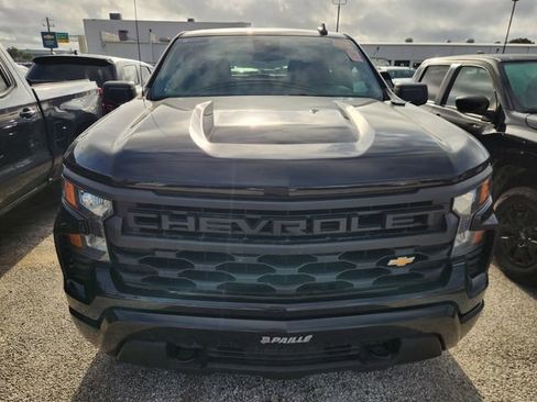 Used 2024 Chevrolet Silverado 1500 Custom AWD/4WD image 2