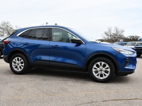 Used 2023 Ford Escape Active image 8