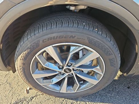 Used 2022 Audi Q5 2.0T Premium w/ Convenience Package image 10