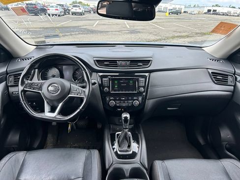 Used 2018 Nissan Rogue SL w/ Premium Package AWD/4WD image 18