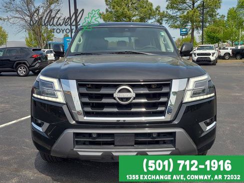 Used 2024 Nissan Armada SL image 2
