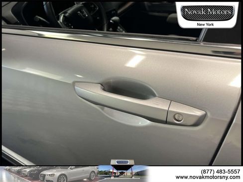 Used 2022 Honda CR-V EX image 12