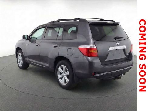 Used 2010 Toyota Highlander SE image 3
