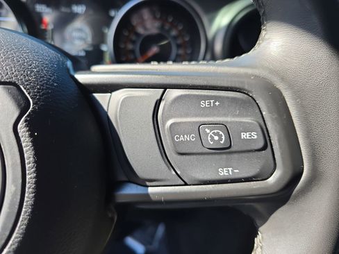 Used 2021 Jeep Wrangler Unlimited Sport image 20