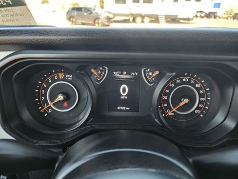 Used 2025 Jeep Gladiator Sport AWD/4WD image 20