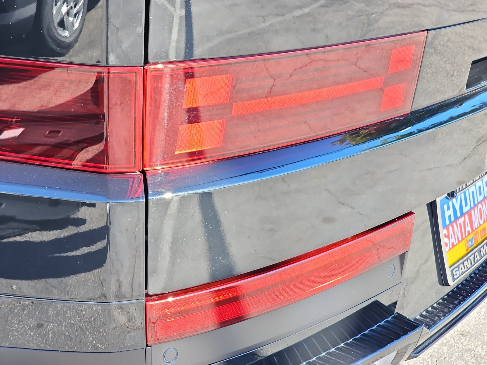 Certified 2025 Hyundai Santa Fe Calligraphy FWD image 40