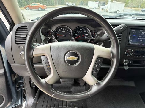 Used 2011 Chevrolet Silverado 1500 LT w/ All-Star Edition image 21