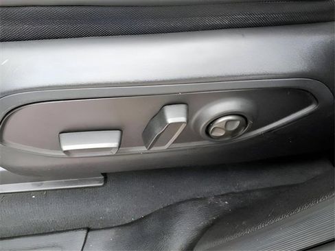 Used 2022 Jeep Grand Cherokee L Altitude image 14