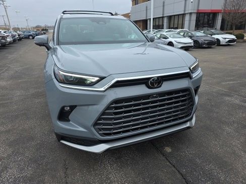 New 2026 Toyota Grand Highlander AWD Hybrid image 1