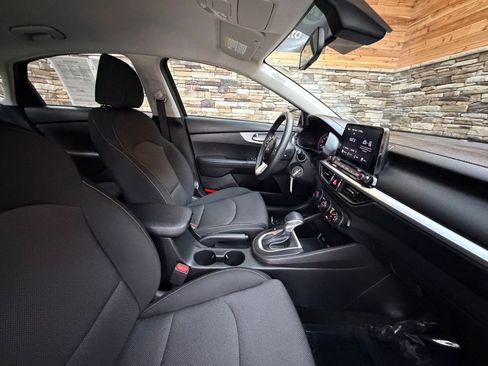 Used 2024 Kia Forte LXS image 14
