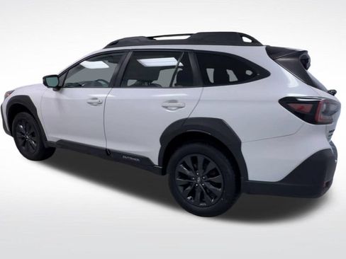 Used 2024 Subaru Outback Onyx Edition AWD/4WD image 6