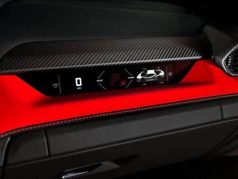 Used 2024 Lamborghini Revuelto AWD/4WD image 39