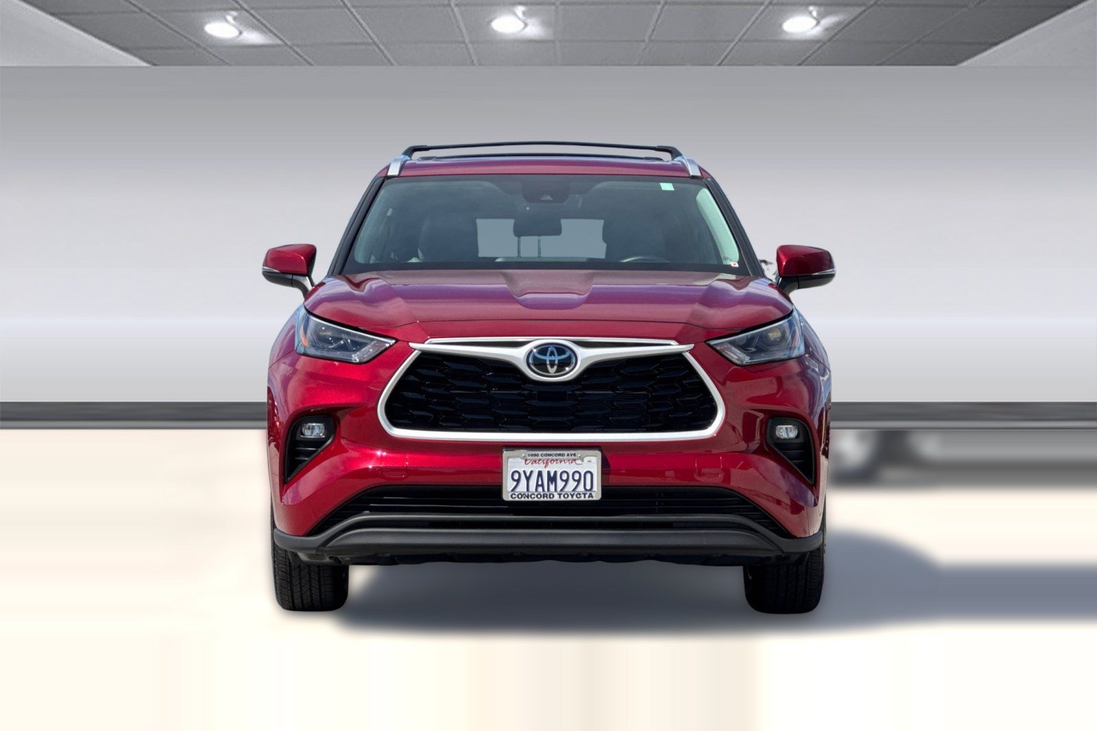 Certified 2026 Toyota Highlander XLE AWD/4WD image 6