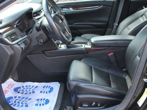 Used 2017 Cadillac XTS Luxury image 14