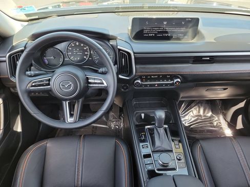Certified 2025 MAZDA CX-50 2.5 Hybrid w/ Premium Plus Pkg AWD/4WD image 4