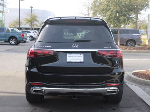 Certified 2025 Mercedes-Benz GLS 580 GLS 580 image 7