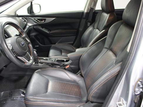 Used 2022 Subaru Crosstrek 2.5i Limited w/ Moonroof Package 2 AWD/4WD image 3