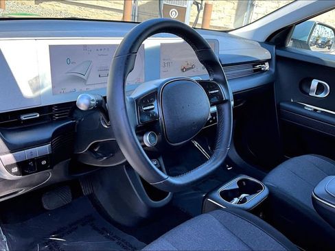 Certified 2023 Hyundai Ioniq 5 SE RWD image 9